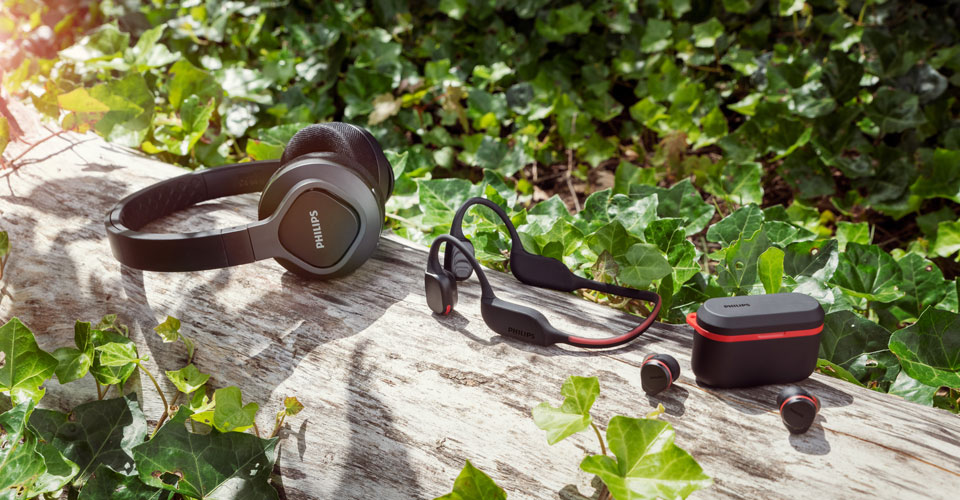  Řada sportovn&iacute;ch sluch&aacute;tek Philips