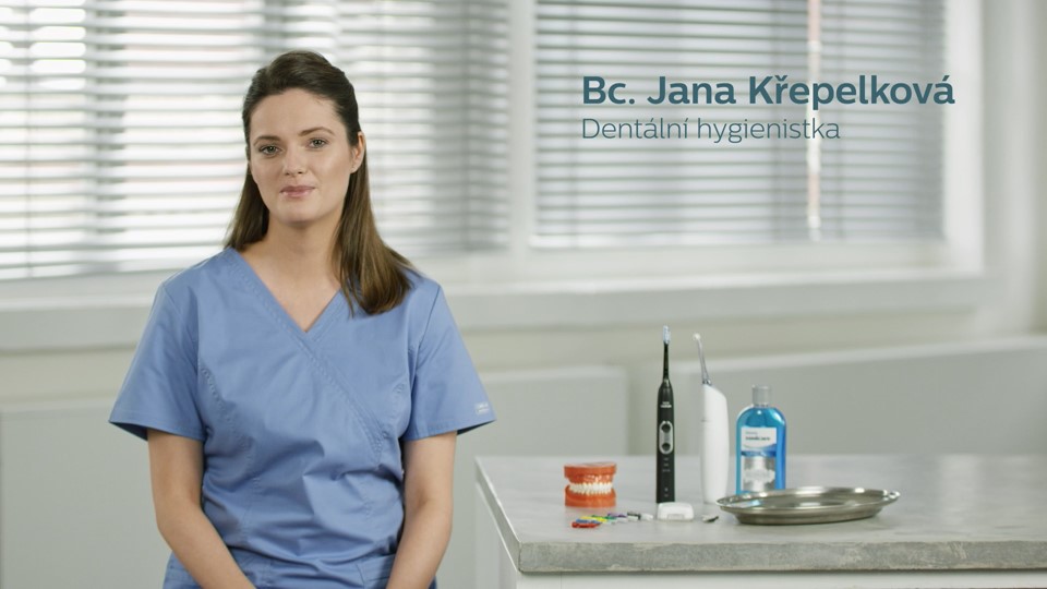 Jak čistit mezizubn&iacute; prostory