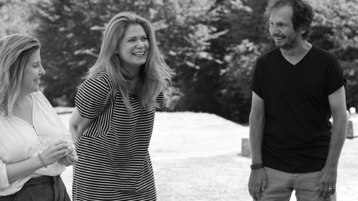 Pom&aacute;h&aacute; smrtelně nemocn&yacute;m lidem j&iacute;st, mluvit a zaž&iacute;vat nejkr&aacute;sněj&scaron;&iacute; dny