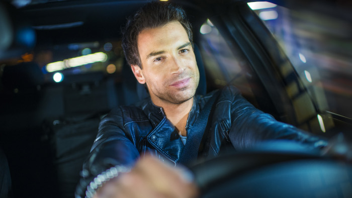 najděte pro sv&eacute; auto spr&aacute;vn&yacute; halogen