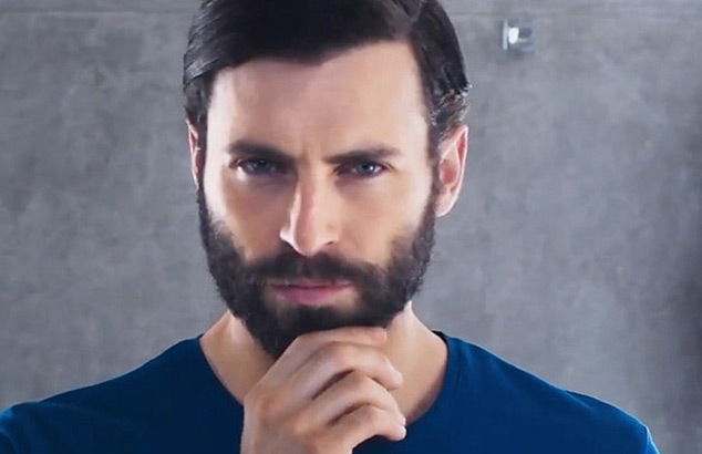 Vousy pro srdcov&eacute; obličeje