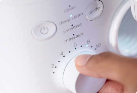 Vyb&iacute;rejte z&nbsp;10&nbsp;nastaven&iacute; intenzity a&nbsp;až 4&nbsp;režimů a&nbsp;přizpůsobte si či&scaron;těn&iacute; podle sv&eacute;ho