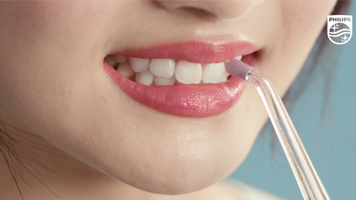 &Uacute;stn&iacute; sprcha Power Flosser