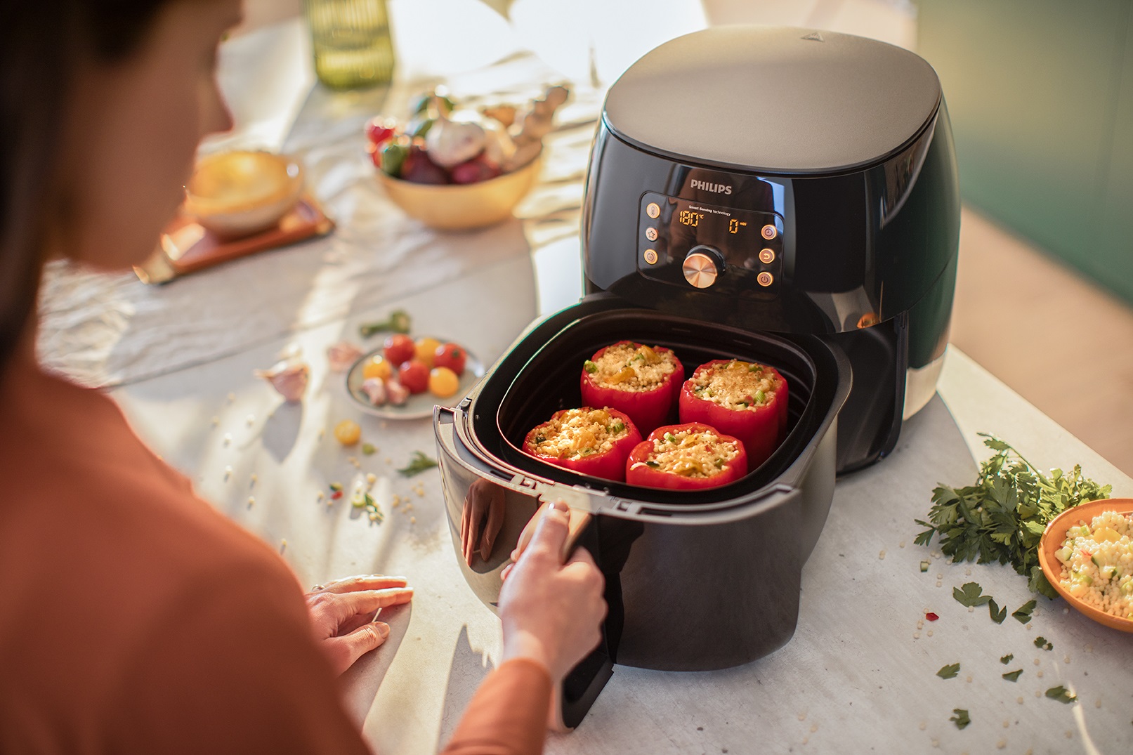 Horkovzdu&scaron;n&aacute; frit&eacute;za Philips AirFryer