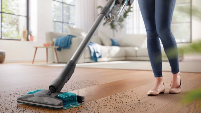 Video s&nbsp;bezdr&aacute;tov&yacute;m vysavačem Philips Series 8000 Aqua
