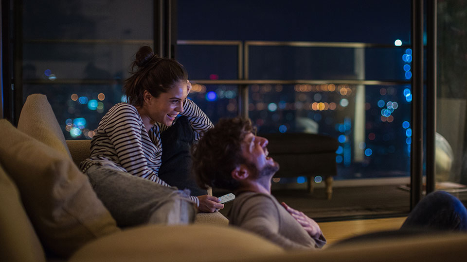 Pr&aacute;vě přepnuli z&nbsp;pětipalcov&eacute; obrazovky na 55palcovou a&nbsp;užij&iacute; si filmov&yacute; večer.